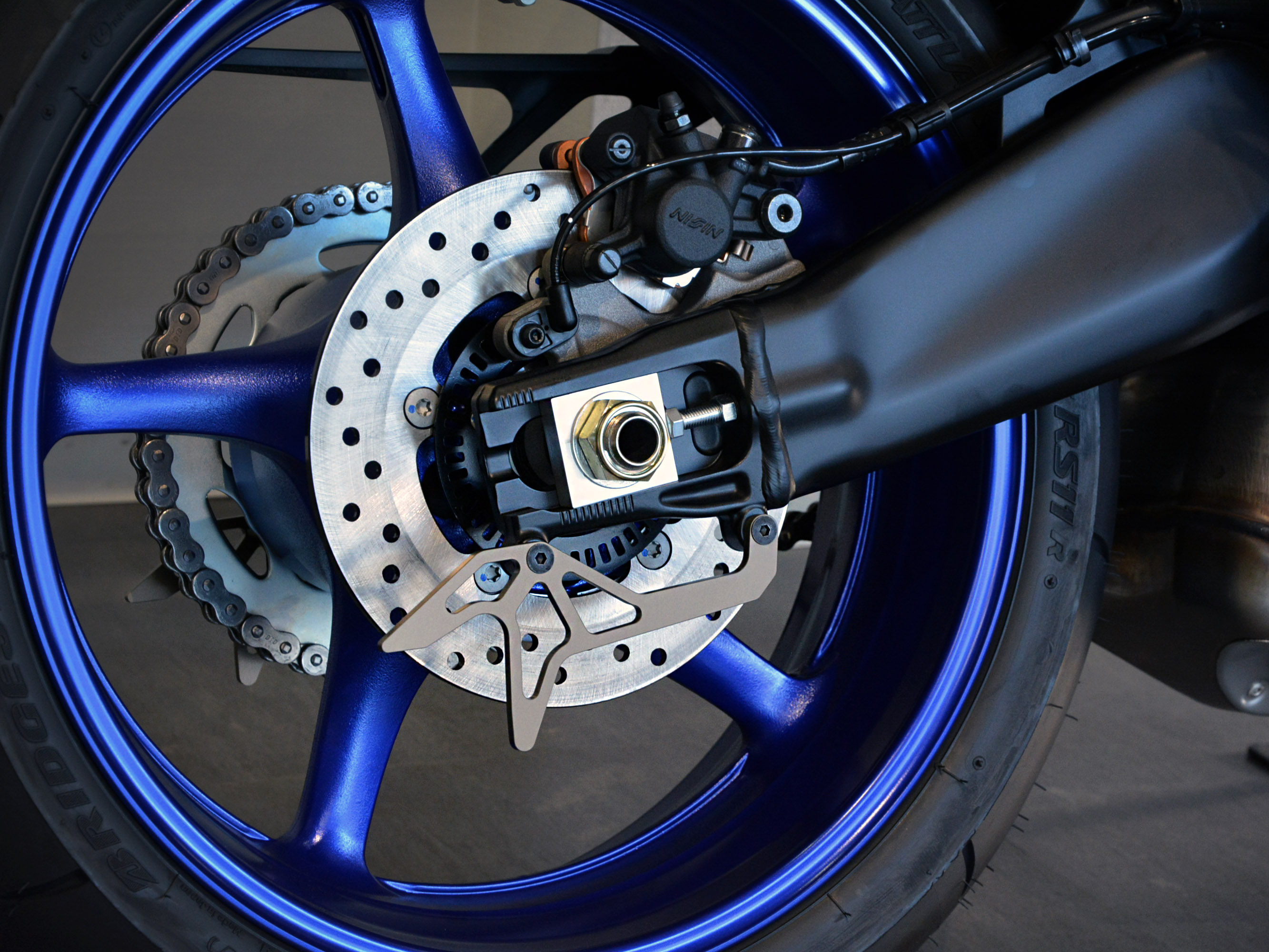 YZF－R9にもスタンドフック取付けできます！ | YSP大阪箕面